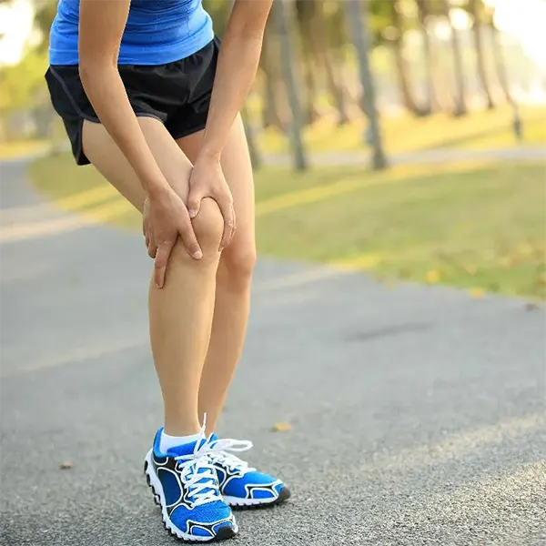 Knee Pain Treatment Near Me in Bloomfield Hills, MI. Chiropractor For Knee Pain Relief.