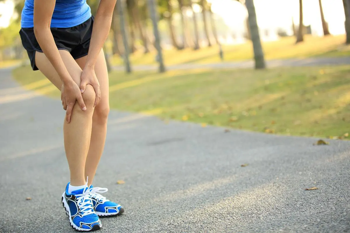 Knee Pain Treatment Near Me in Bloomfield Hills, MI. Chiropractor For Knee Pain Relief.